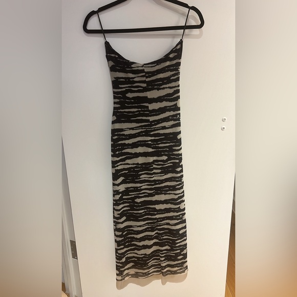 Zara Strapless Zebra Print Dress - Picture 4 of 4